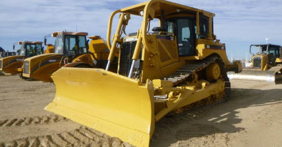 Crawler tractor sold by auction Crawler tractor sold by auction